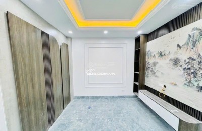 Bán nhà ngõ Bảo Tháp, Nghĩa Đô, Cầu Giấy. 45m2, 4 tầng, 2PN, 2WC. Sổ đỏ chính chủ, giá 11.8 tỷ. LH 0975852161